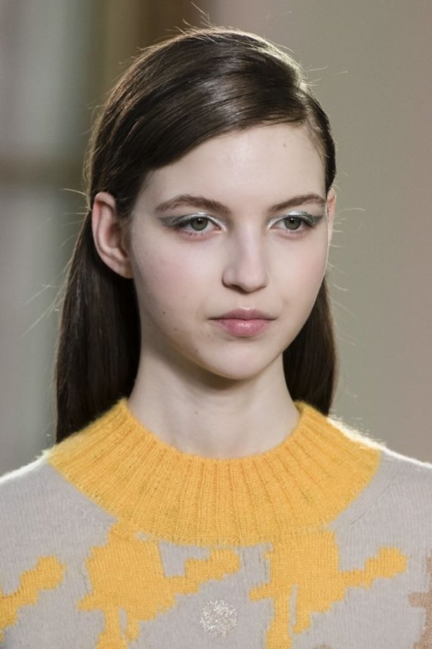 عرض ازياء ديلبوزو لموسم خريف وشتاء 2018