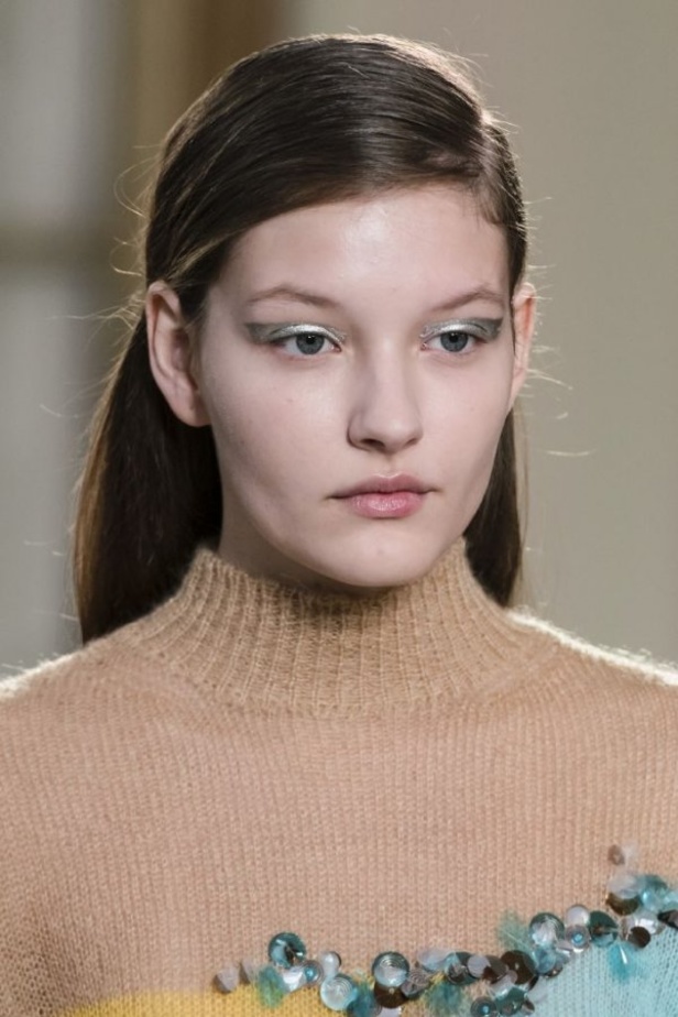 عرض ازياء ديلبوزو لموسم خريف وشتاء 2018