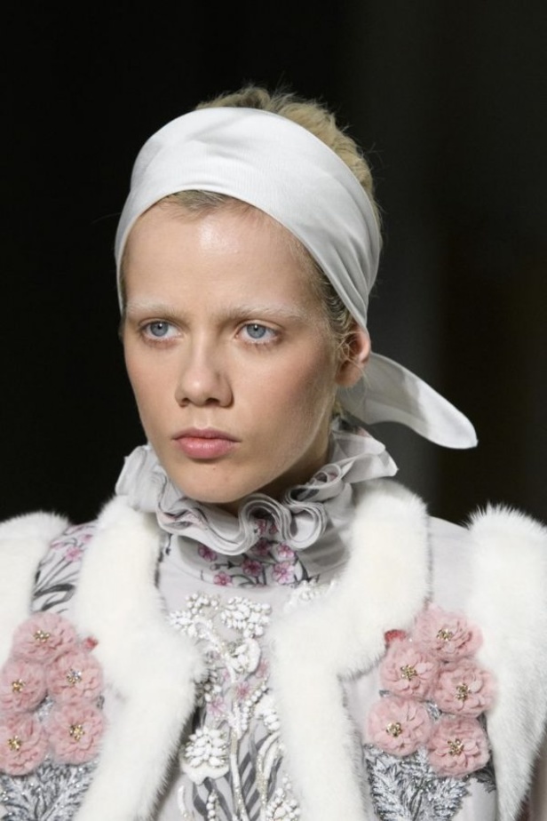 عرض ملكي لمجموعة جيامباتيستا فالي لربيع وصيف 2017