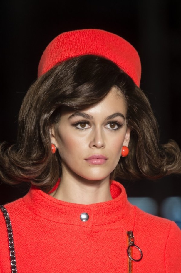 عرض ازياء موسكينو لخريف وشتاء 2018