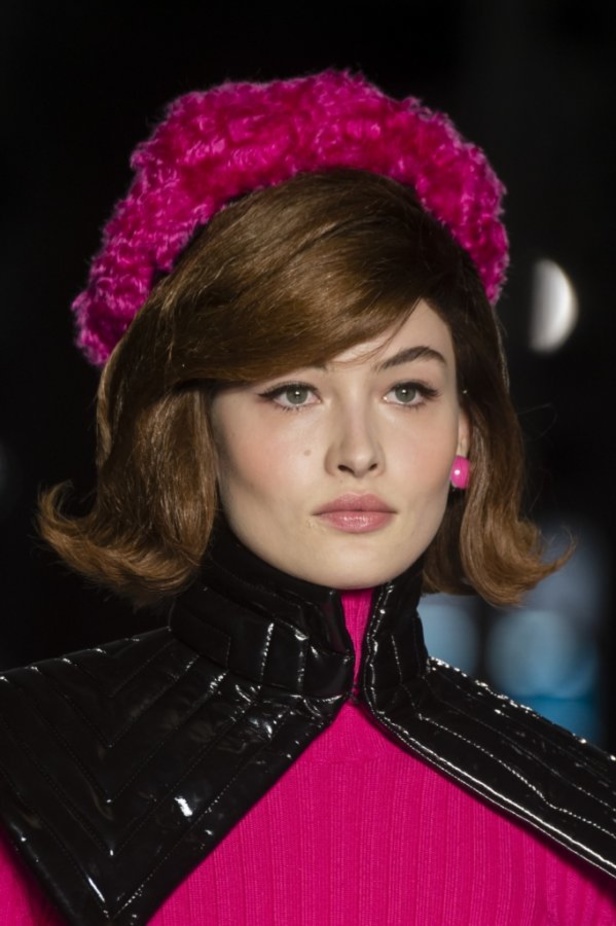 عرض ازياء موسكينو لخريف وشتاء 2018