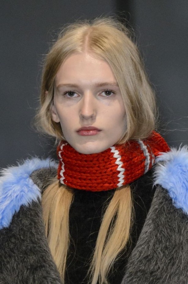 عرض أزياء Prada لخريف ٢٠١٧ !