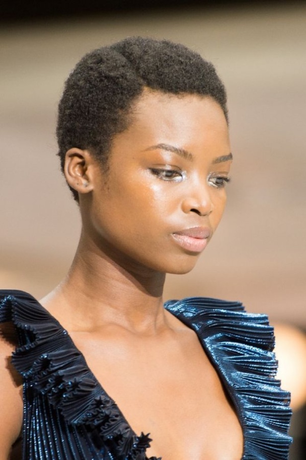 مجموعة "رالف أند روسو" لموسم ربيع وصيف 2018