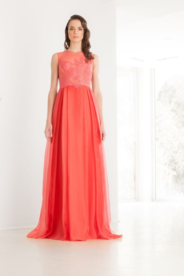 مجموعة رامي العلي RTW الأولى من وحي الأوركيدي