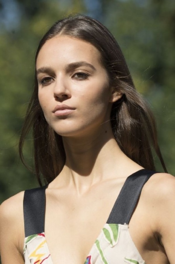 مجموعة دار "توري بورتش" لموسم ربيع وصيف 2018