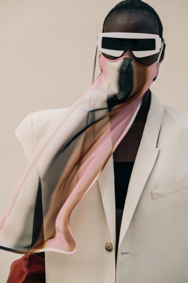 عرض ازياء مجموعة Rick Owens لربيع وصيف 2021 في باريس