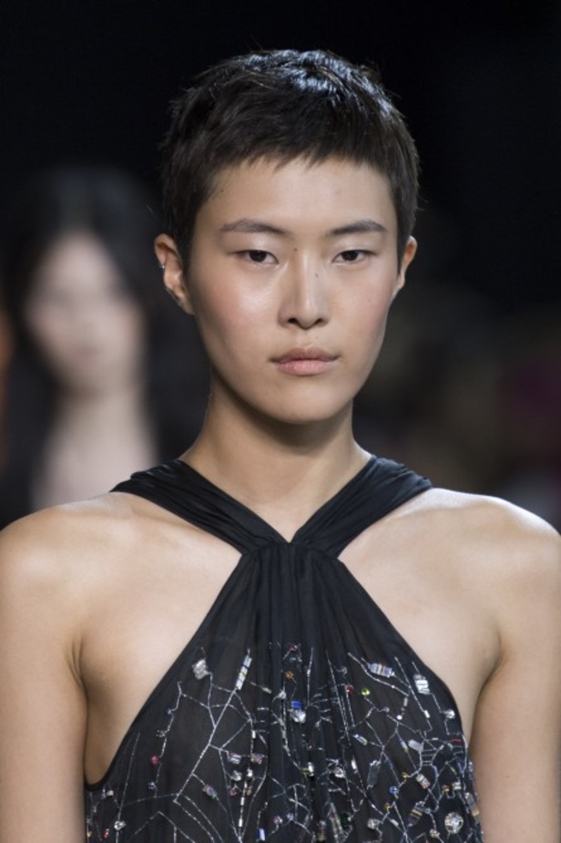 اسبوع الموضة في باريس 2019 أزياء ROCHAS الفاخرة لربيع وصيف 2020