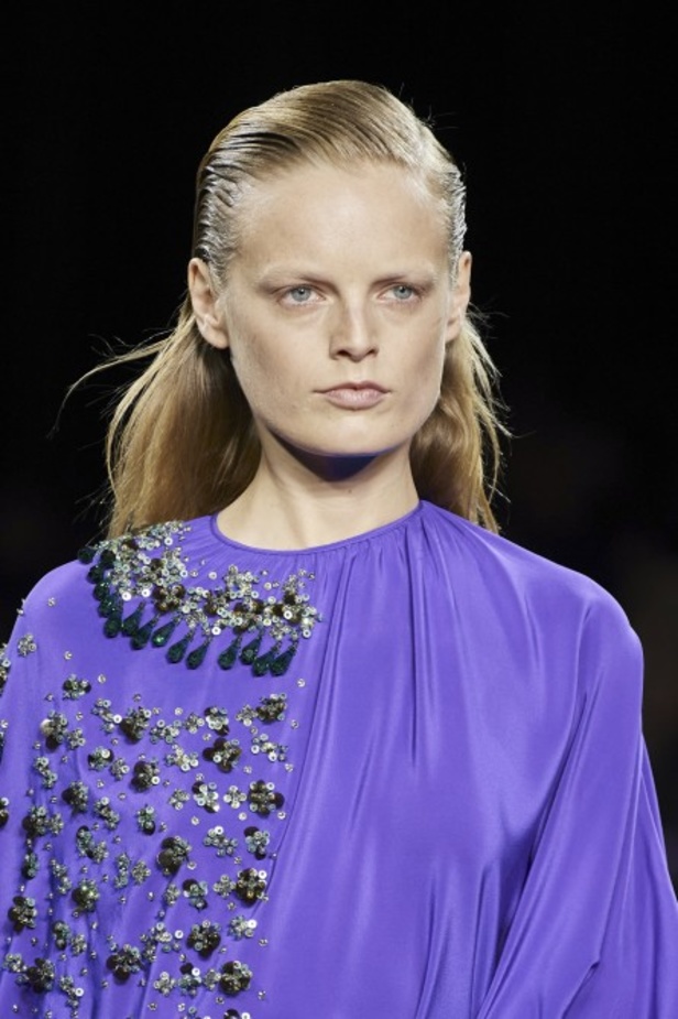 مجموعة Rochas لموسم خريف وشتاء 2020-2021