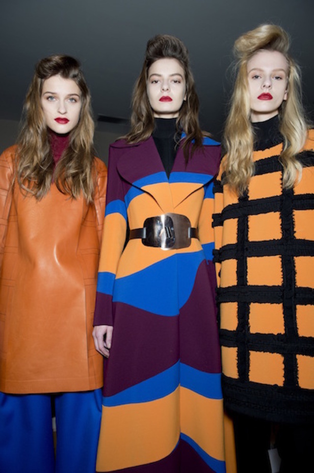 Roksanda Llincic......قوّة بالألوان واحتشام بأناقة 