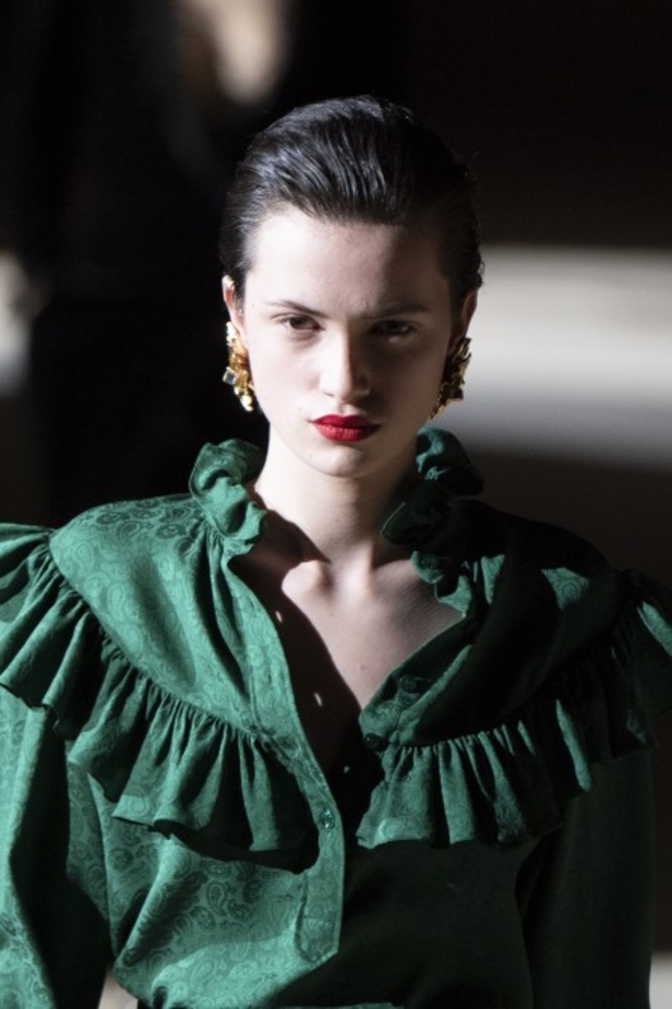 مجموعة سان لوران خريف وشتاء 2020-2021 من باريس