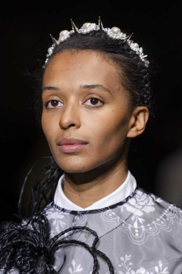 عرض مجموعة Simone Rocha ربيع وصيف 2019