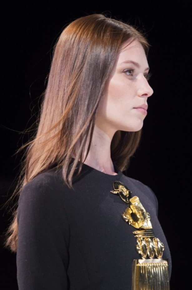 مجموعة Stephane Rolland  للألبسة الفاخرة في باريس