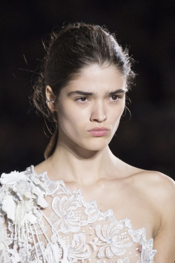 مجموعة Saint Laurent لموسمي ربيع وصيف 2018!