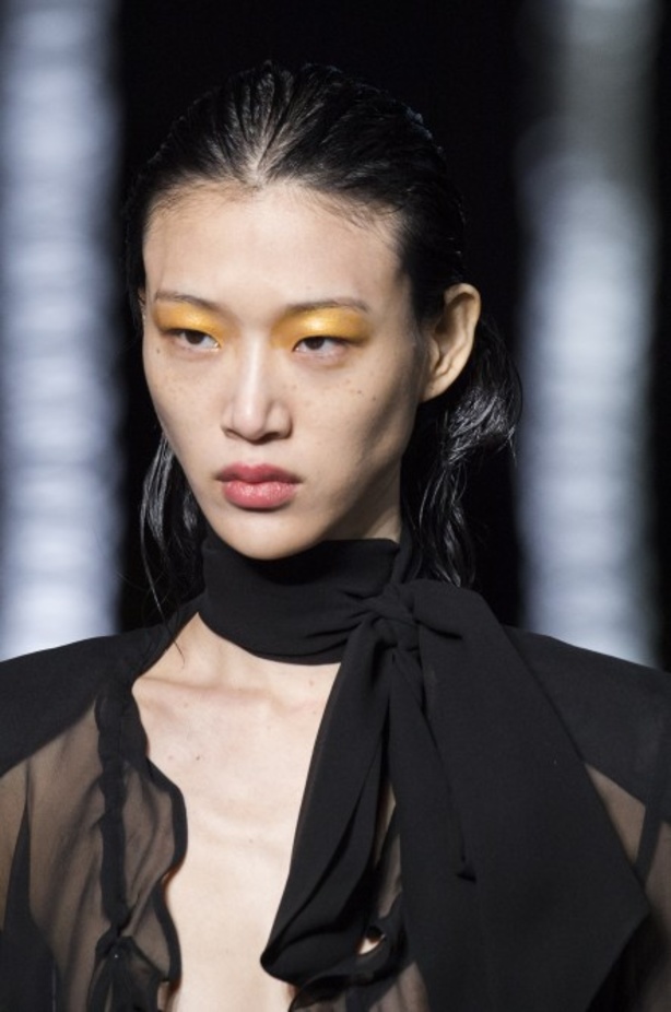 مجموعة Saint Laurent لربيع وصيف 2019