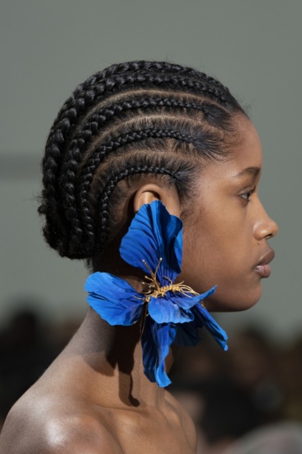 عرض ازياء سكياباريلي haute couture ربيع وصيف 2020 