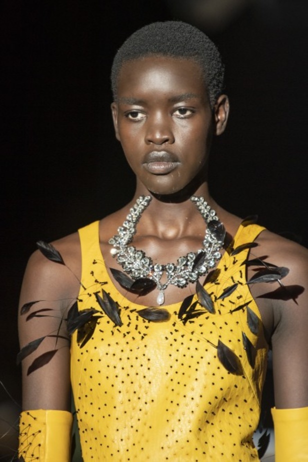 مجموعة Schiaparelli للهوت كوتور لشتاء 2019