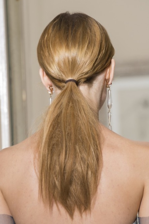 عرض Schiaparelli للأزياء الراقية لخريف وشتاء ٢٠١٨ !