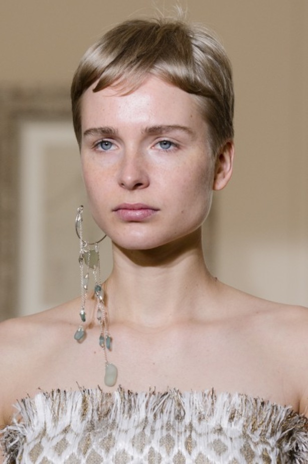 مجموعة "سكيابريلي" للهوت كوتو لموسم ربيع وصيف 2018