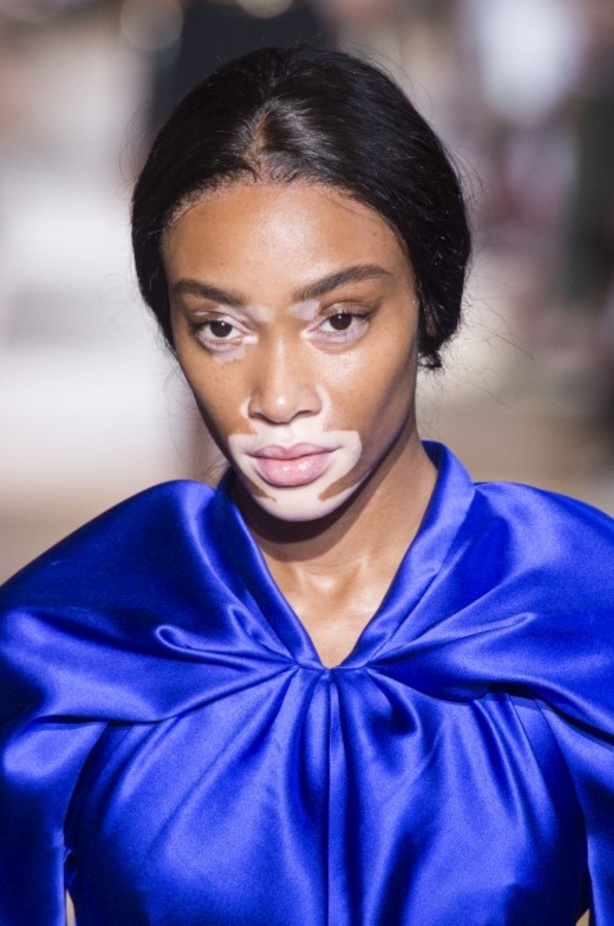 عرض أزياء Schiaparelli لخريف 2018