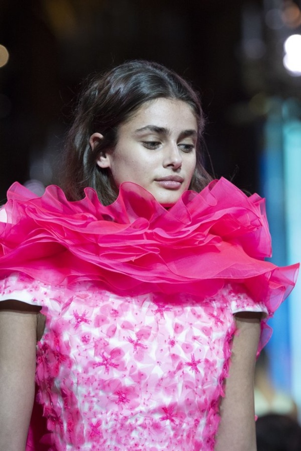 مجموعة سكياباريلي للهوت كوتور لربيع وصيف 2019