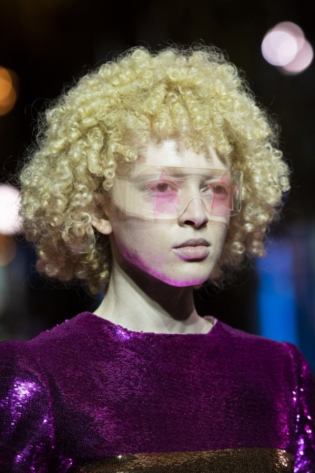 مجموعة سكياباريلي للهوت كوتور لربيع وصيف 2019