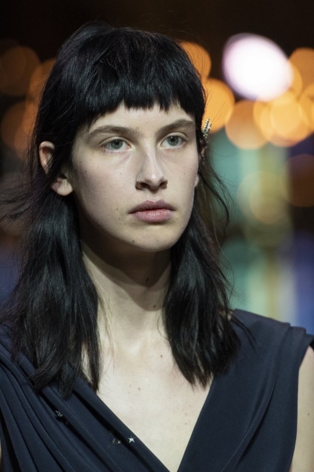 مجموعة سكياباريلي للهوت كوتور لربيع وصيف 2019