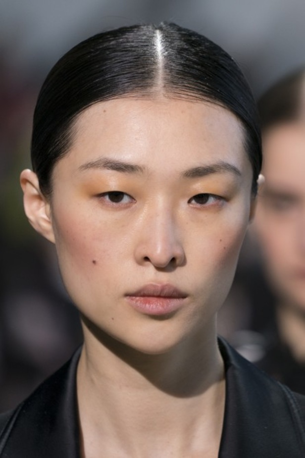 مجموعة Self Portrait للألبسة الجاهزة لخريف 2019