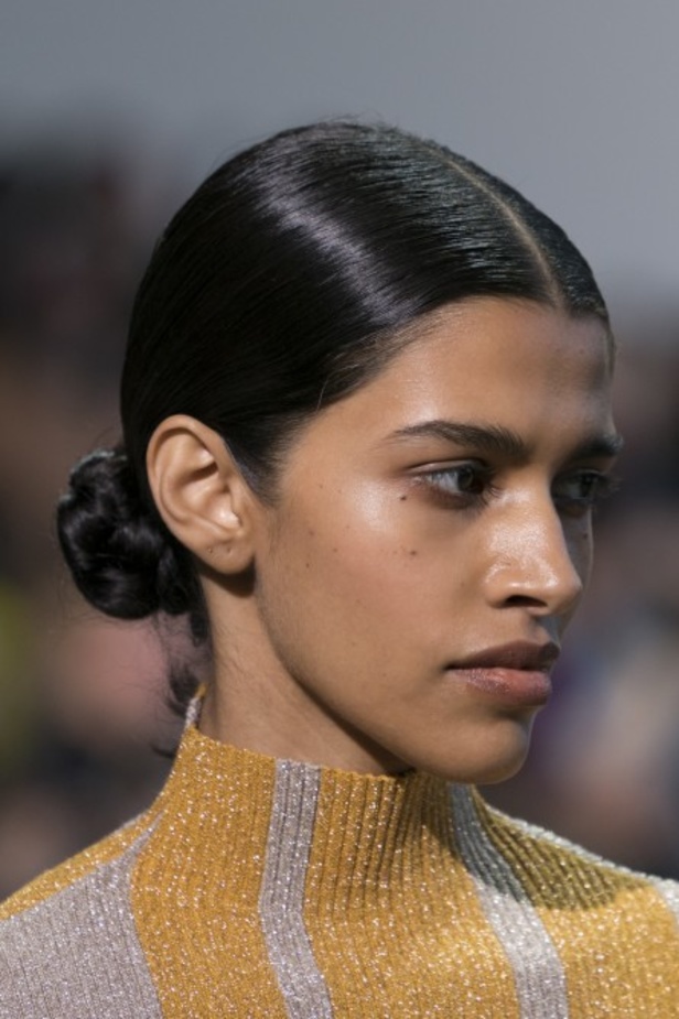 مجموعة Self Portrait للألبسة الجاهزة لخريف 2019