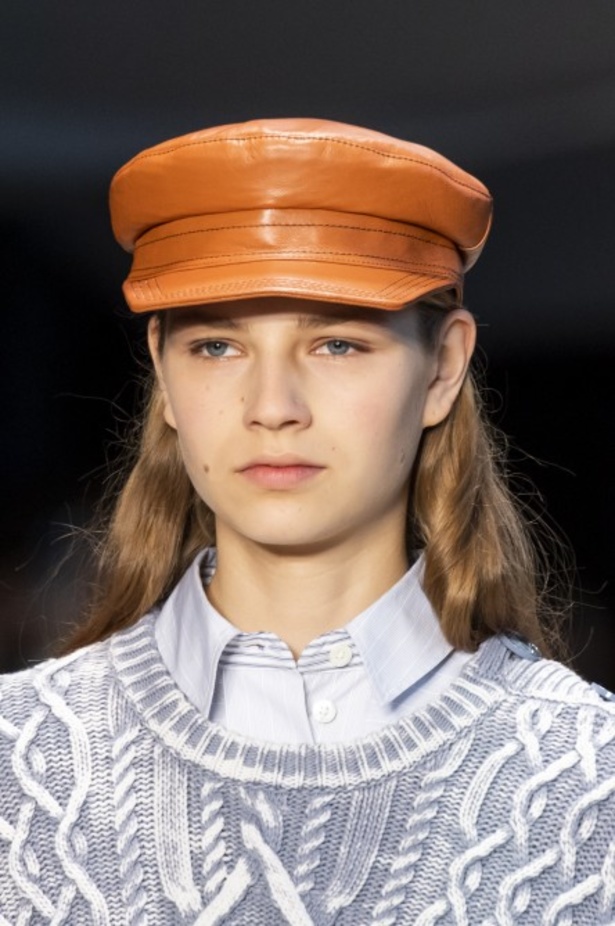 الأنوثة المفعمة بالرومانسية المعاصرة مع مجموعة Sportmax لربيع وصيف 2020