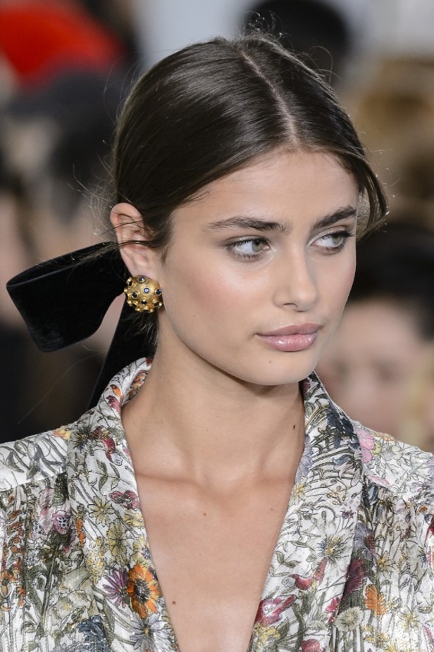 مجموعة توري بورش للألبسة الجاهزة لخريف و شتاء 2017