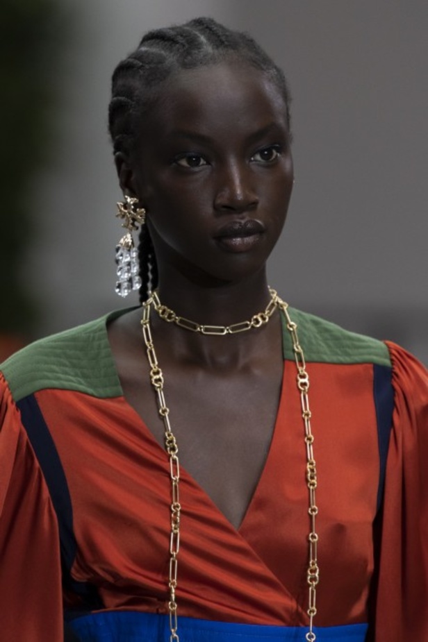 مجموعة توري بورتش لموسم ربيع وصيف 2020