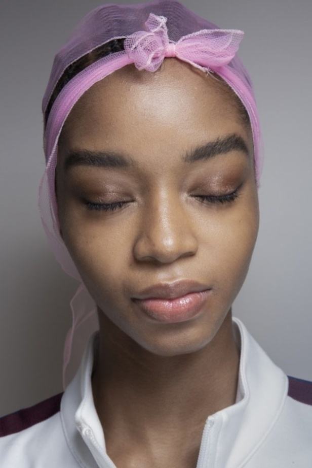 اكسسوارات TORY BURCH الفاخرة من اسبوع الموضة في نيويورك 2020