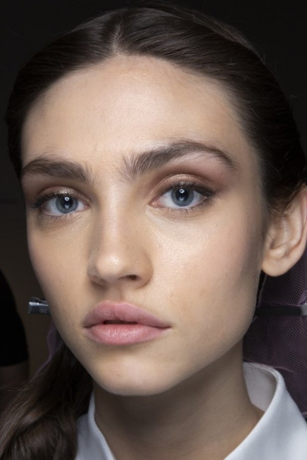 اكسسوارات TORY BURCH الفاخرة من اسبوع الموضة في نيويورك 2020