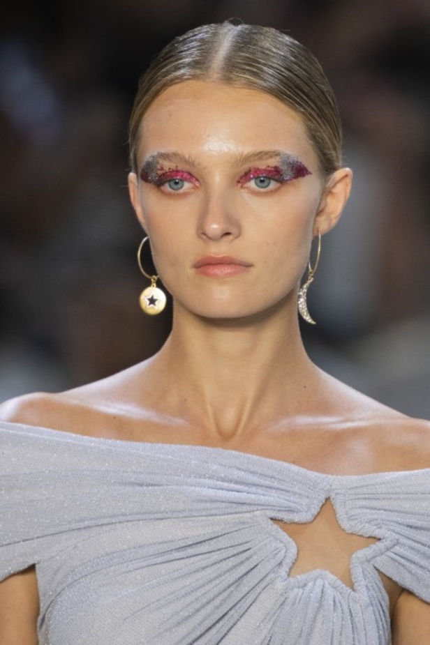 مجموعة تاداشي جوشي لموسم ربيع وصيف ٢٠١٩