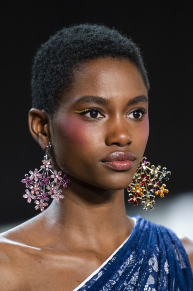  اسبوع الموضة في نيويورك 2019  موديلات فساتين TADASHI SHOJI لربيع وصيف 2020 