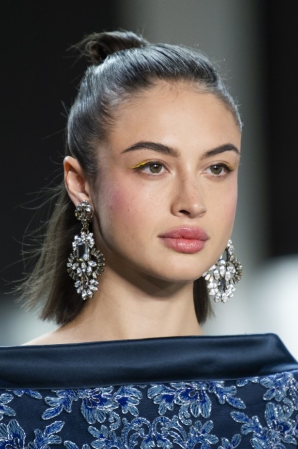  اسبوع الموضة في نيويورك 2019  موديلات فساتين TADASHI SHOJI لربيع وصيف 2020 