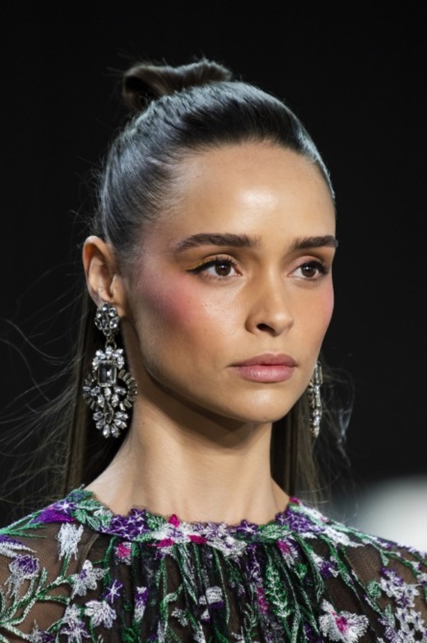  اسبوع الموضة في نيويورك 2019  موديلات فساتين TADASHI SHOJI لربيع وصيف 2020 