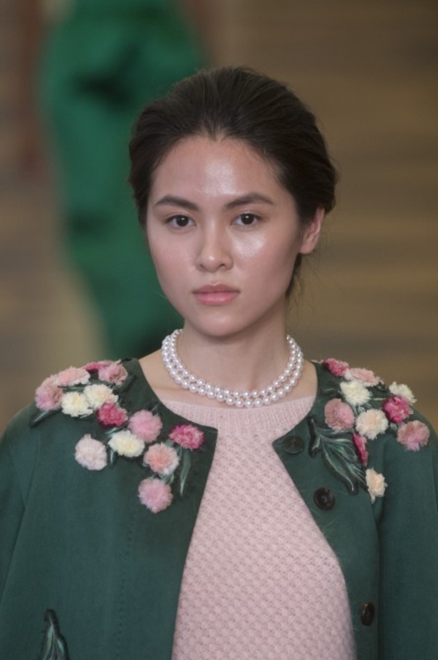 عرض Ulyana Sergeenko لخريف 2018