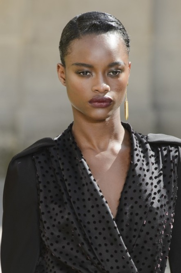 مجموعة "يوليانا سيرجينكو" للهوت كوتور لموسم خريف 2017