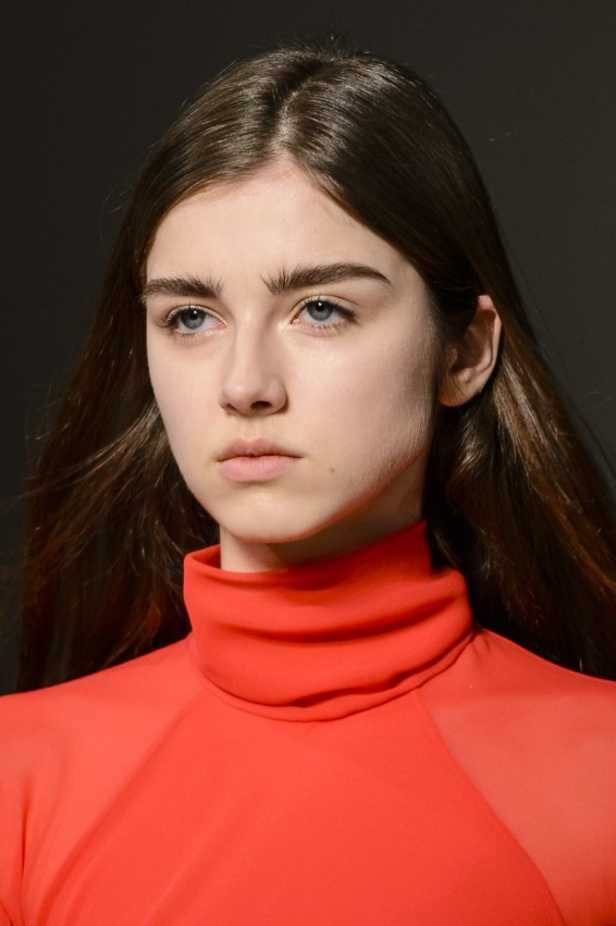 مجموعة فيكتوريا بيكهام للألبسة الجاهزة لخريف و شتاء 2017