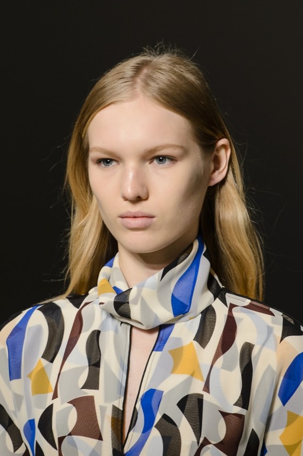 مجموعة فيكتوريا بيكهام للألبسة الجاهزة لخريف و شتاء 2017