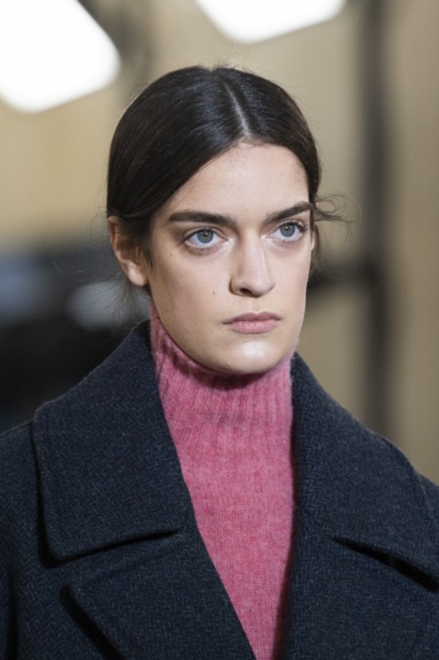 مجموعة فيكتوريا بيكهام لموسم خريف وشتاء 2019-2020