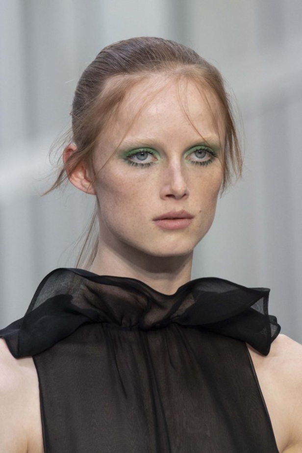 عرض أزياء فالنتينو لموسم خريف وشتاء 2019