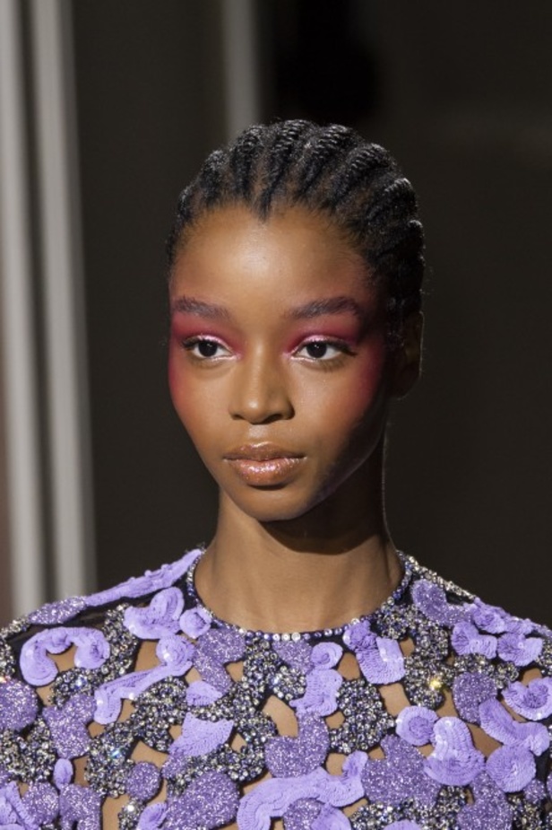 عرض مجموعة  دار Maison Valentino للأزياء الراقية ربيع وصيف 2020