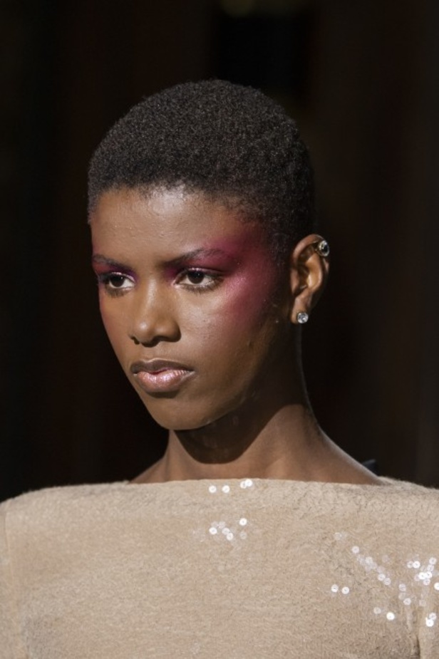 عرض مجموعة  دار Maison Valentino للأزياء الراقية ربيع وصيف 2020