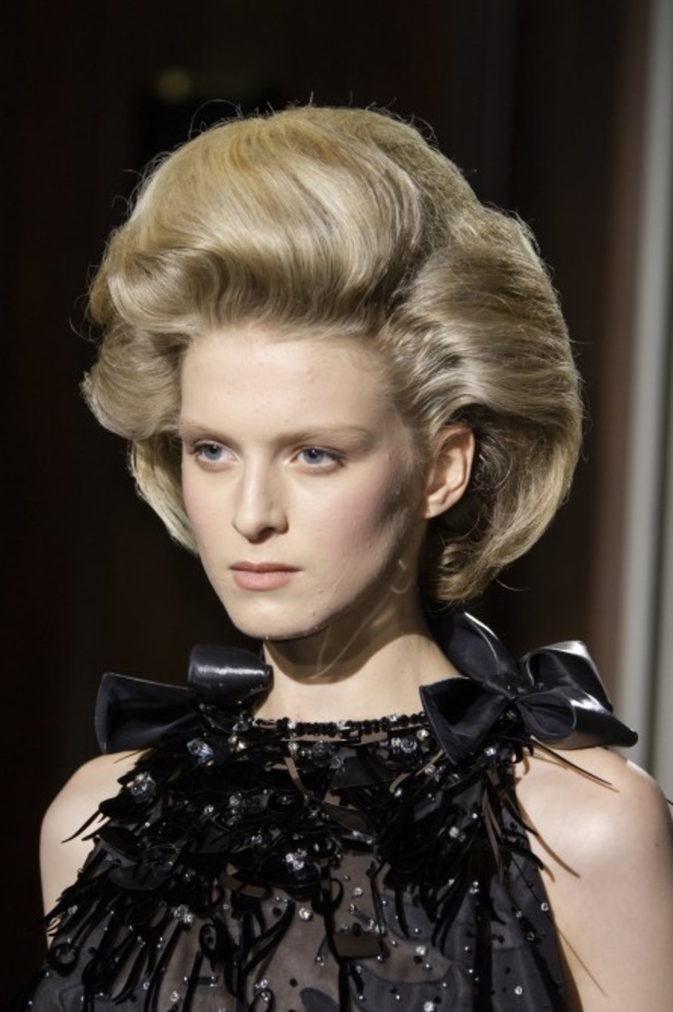 عرض مجموعة  دار Maison Valentino للأزياء الراقية ربيع وصيف 2020