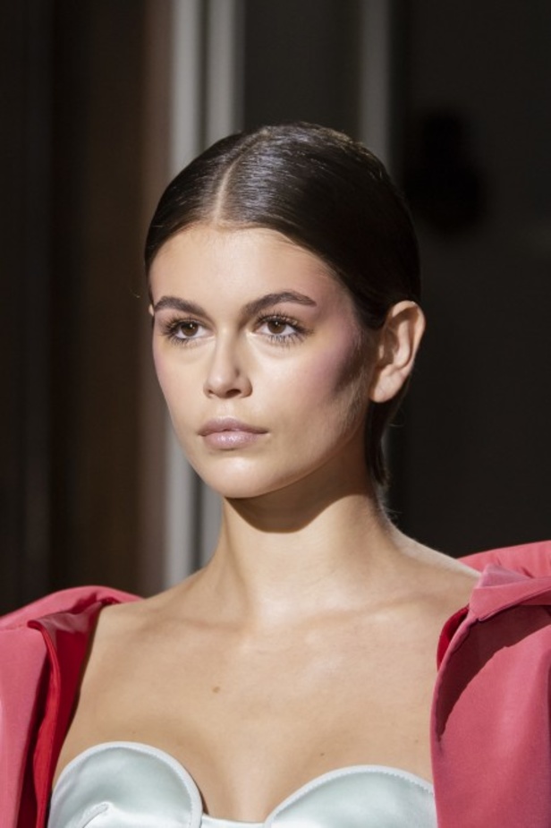 عرض مجموعة  دار Maison Valentino للأزياء الراقية ربيع وصيف 2020