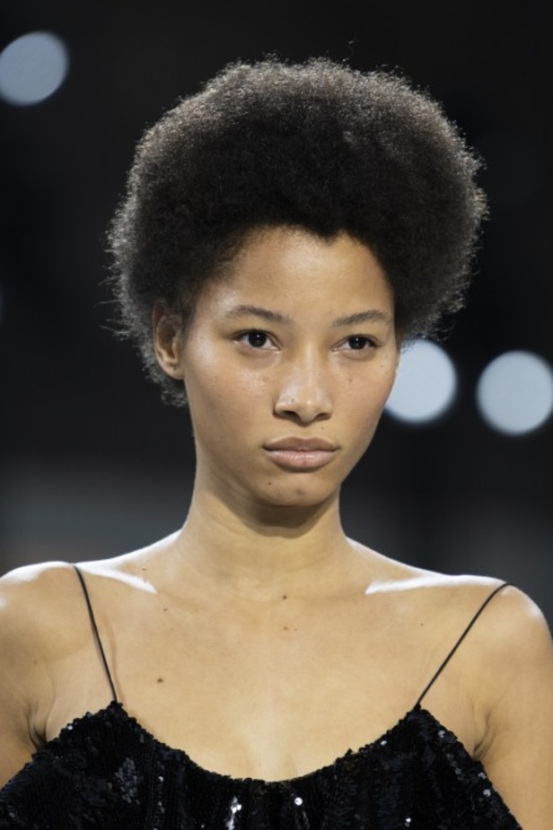 عرض مجموعة Alexandre Vauthier للازياء الراقية ربيع وصيف 2020