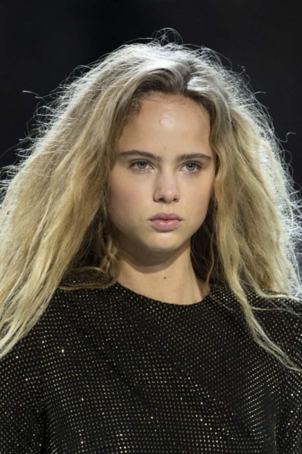 عرض مجموعة Alexandre Vauthier للازياء الراقية ربيع وصيف 2020