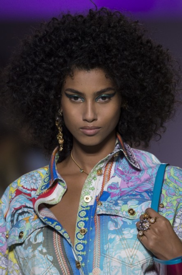 مجموعة فيرساتشي لموسم ربيع وصيف 2019